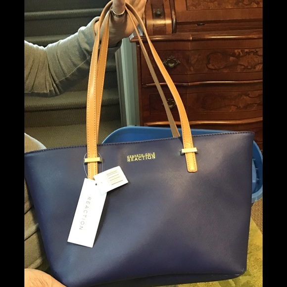 Kenneth Cole Reaction Tote NWT - Picture 2 of 6